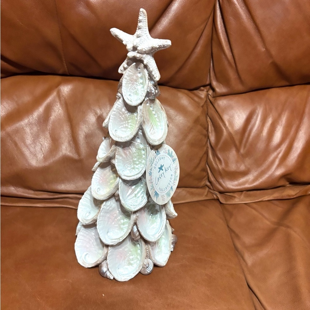 Casey Key Coastal Holiday Tropical Abalone SeaShell Christmas Tree, 14" H NWT